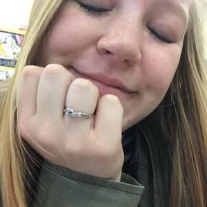 Meet your Posher, Kate